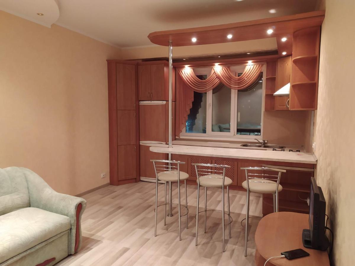 Двухкомнатная Квартира С Кухней Студией Бровары. Exteriör bild
