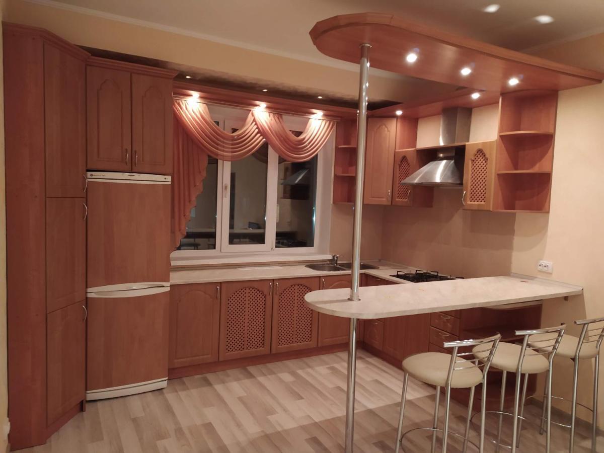 Двухкомнатная Квартира С Кухней Студией Бровары. Exteriör bild
